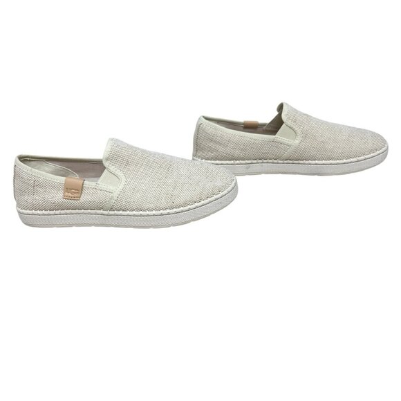 UGG Shoes - UGG Luciah Slip On LifeStyle Mid Sole Women's Sneakers Size 8.5 S/N 1125040